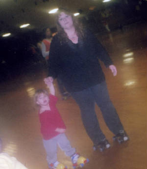 eileenrollerskating2007064.jpg